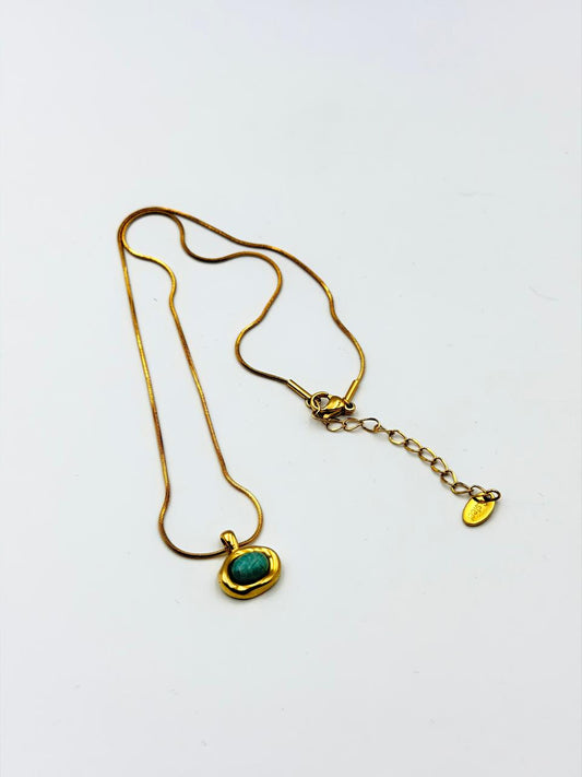 Collier pendentif pierre turquoise